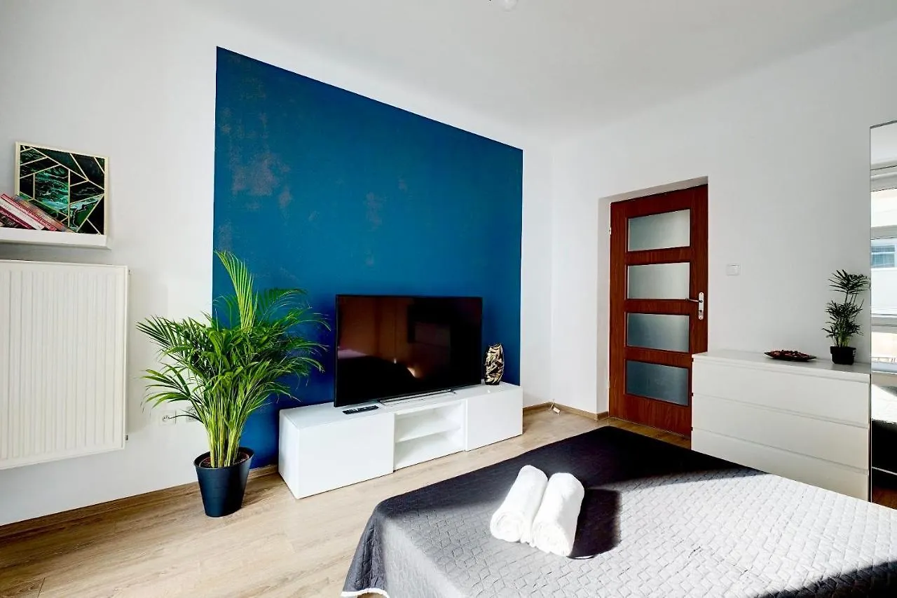 Charming Apartment In The City Center Warsaw