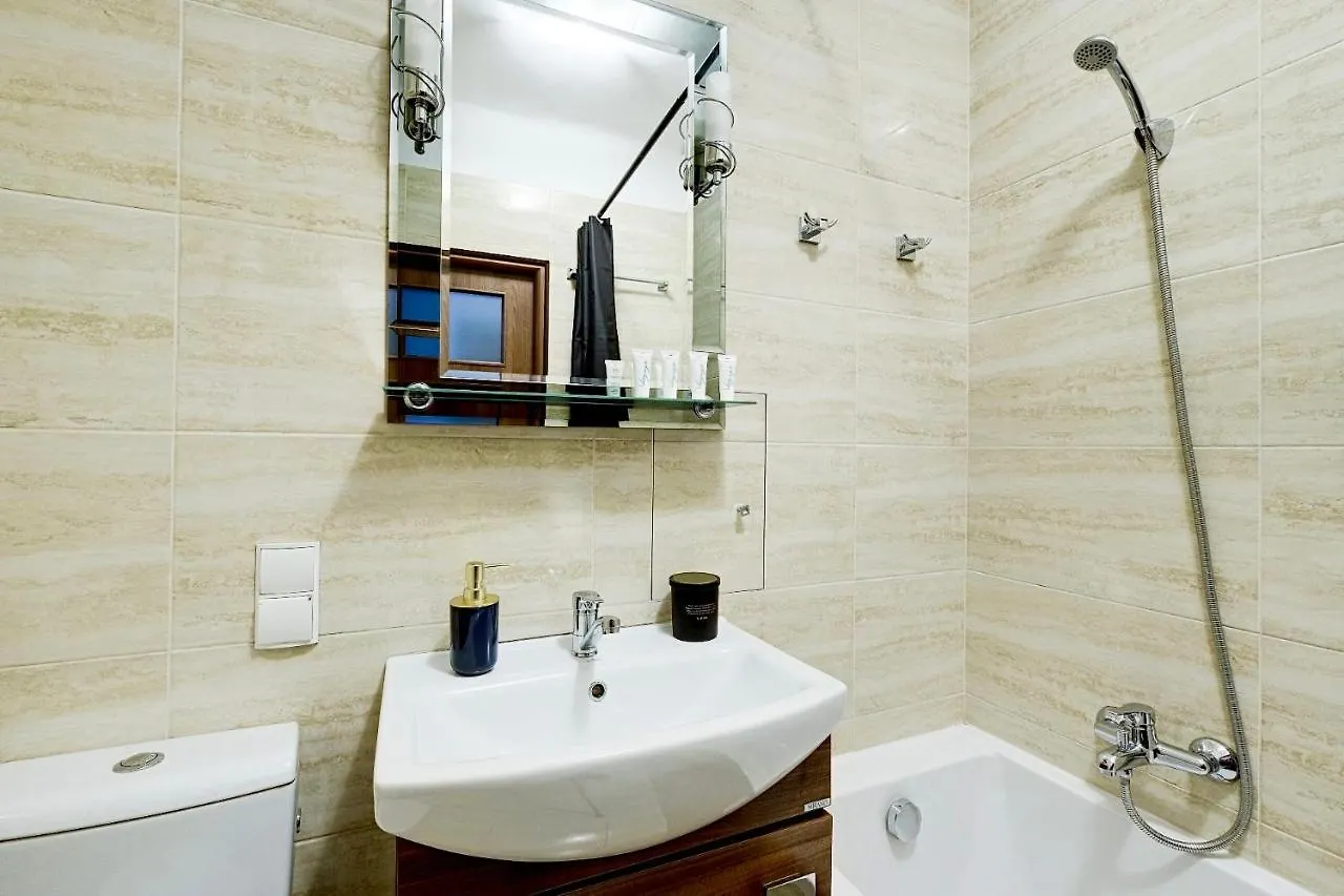 Charming Apartment In The City Center Warsaw