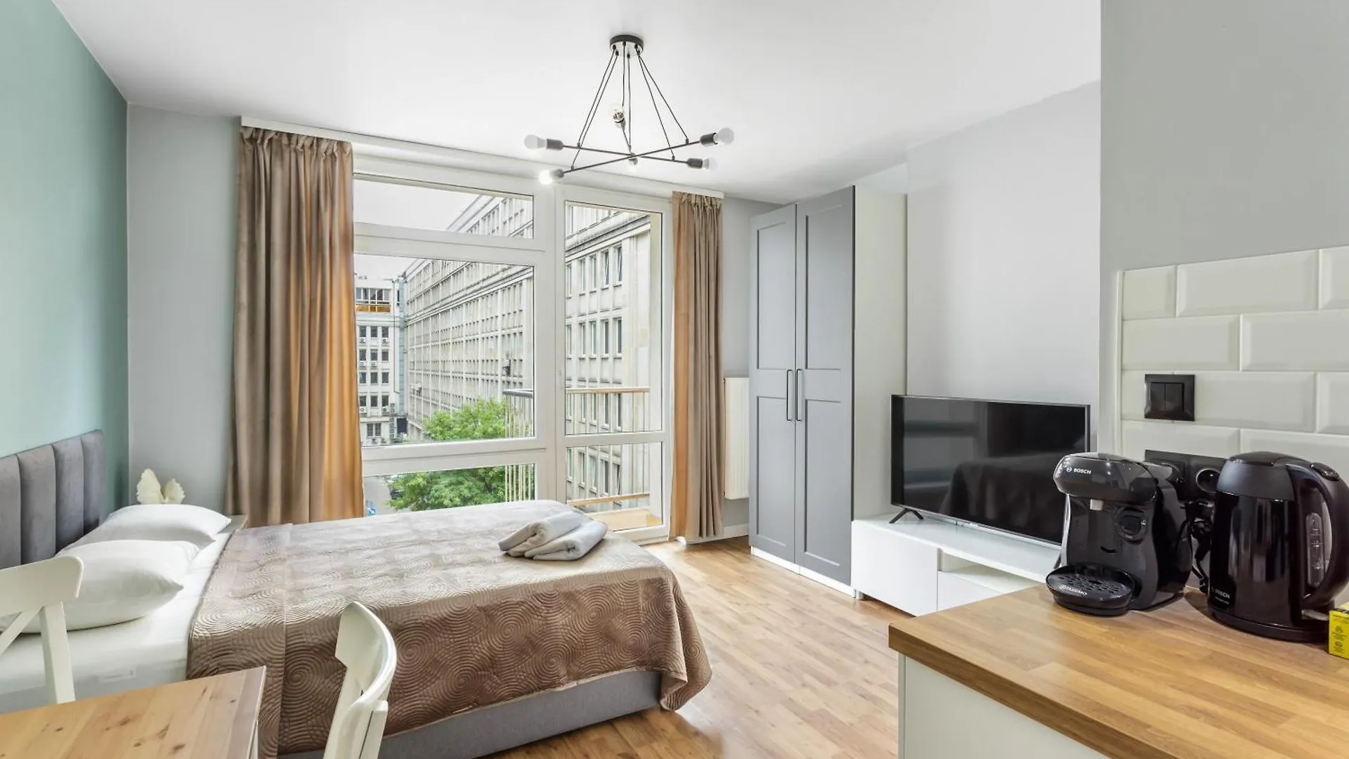 Charming Apartment In The City Center Warsaw 0*,